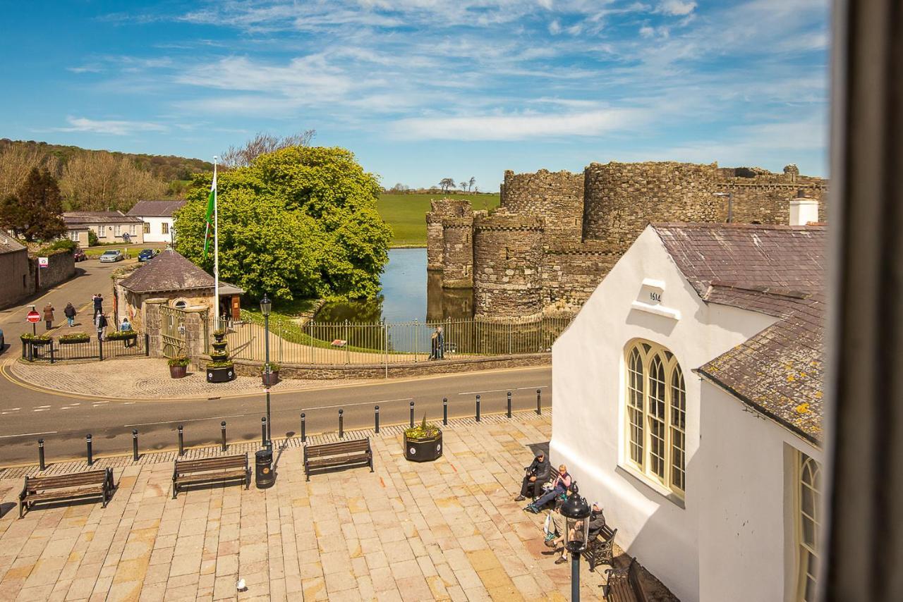 Castle Court Beaumaris Exterior foto