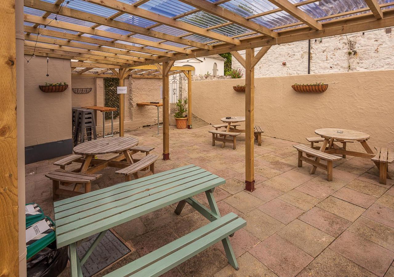 Castle Court Beaumaris Exterior foto